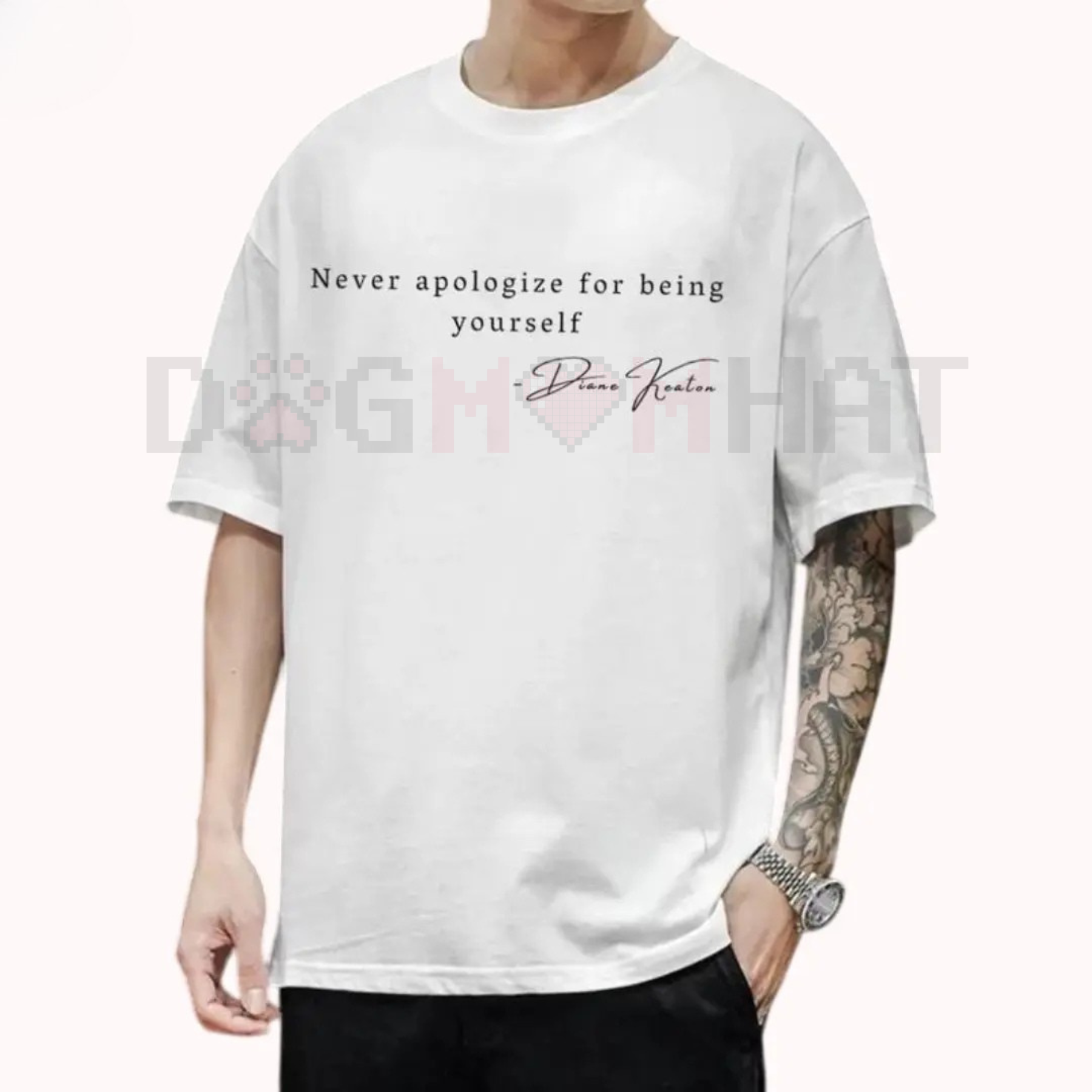 Diane Keaton Vintage Fedora T-Shirt – Classic Hollywood Style & "Never Apologize" Graphic Tee