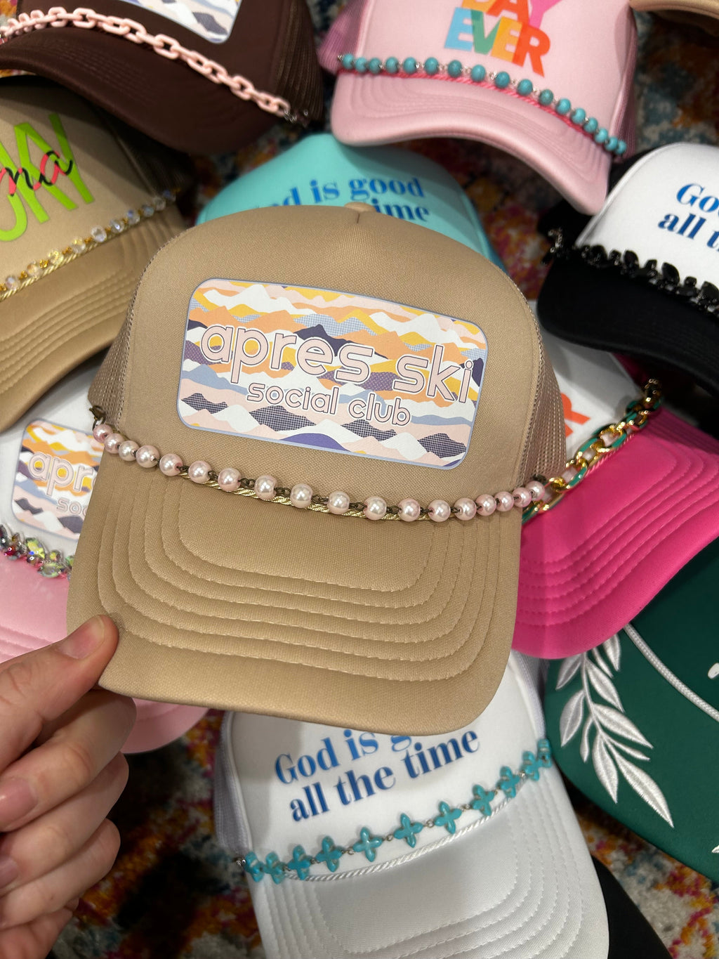 Light Pink Pearl Trucker Hat Chain
